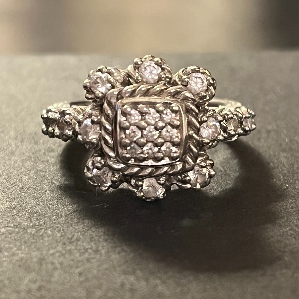 Judith Ripka Sterling Large Square Pave Cz Cluster Flower Ring - Mint Condition 72$